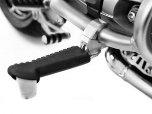 Voetsteun verlaging| Rem en schakelpedaal vergroting