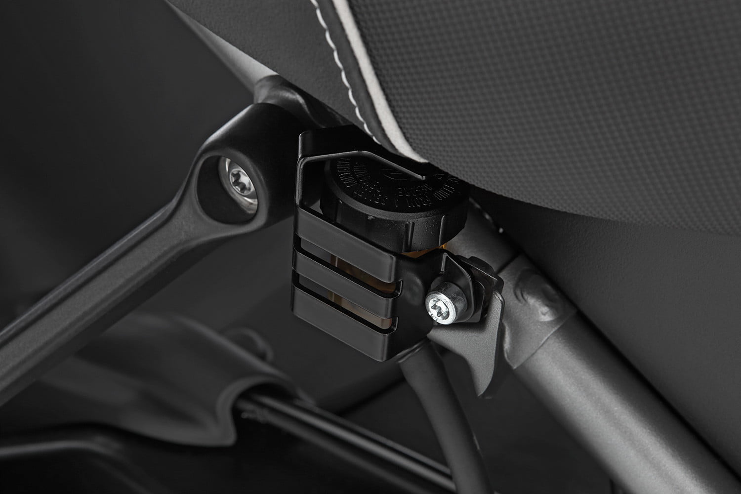 Wunderlich remvloeistofreservoir bescherming - achter - zwart