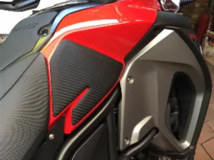 Rubbatech BMW F800GS & F800GSA KNEE PADS (2013 – 2018)