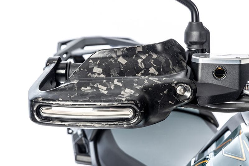 Ilmberger handbeschermer met richtingaanwijzerhouder R 1300 GS (Adventure) - rechts - Black Diamond Carbon - mat - Afbeelding 6