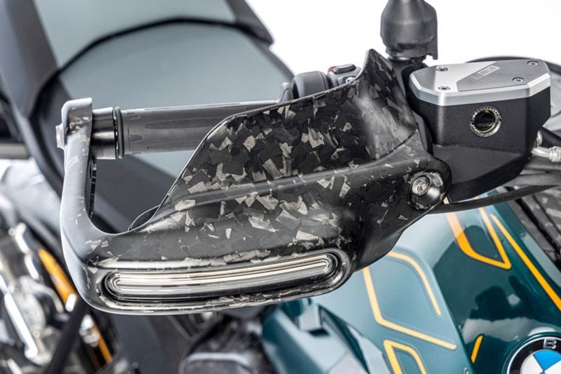 Ilmberger handbeschermer met richtingaanwijzerhouder R 1300 GS (Adventure) - rechts - Black Diamond Carbon - mat - Afbeelding 5